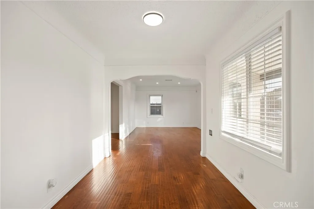 6019 Florence Avenue, South Gate, California 90280 home-pic-6